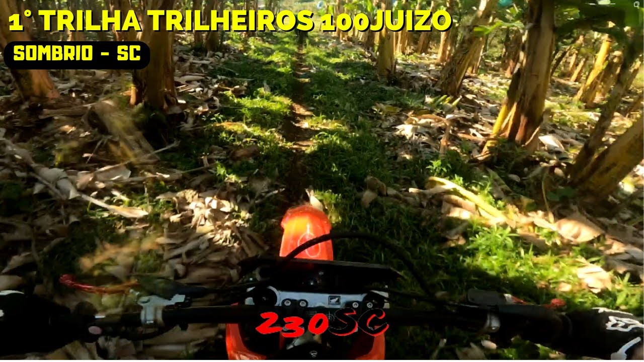 1° TRILHA TRILHEIROS 100JUIZO - SOMBRIO / SC - Muita lama e acelerada forte com os trilheiros!