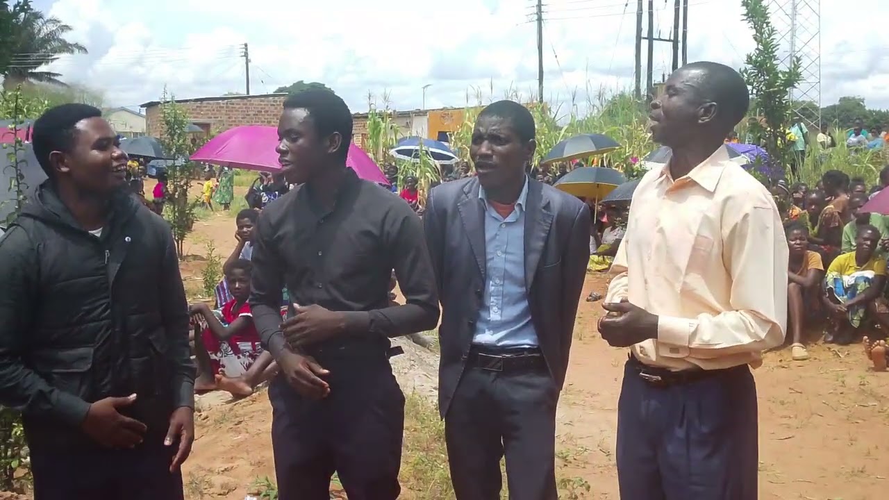 Tukamusanga mweba munina