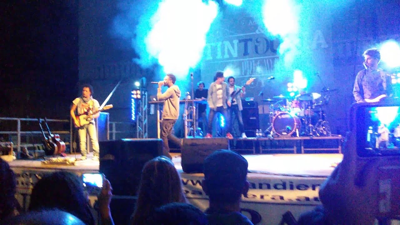 Tinturia-Mani all'aria