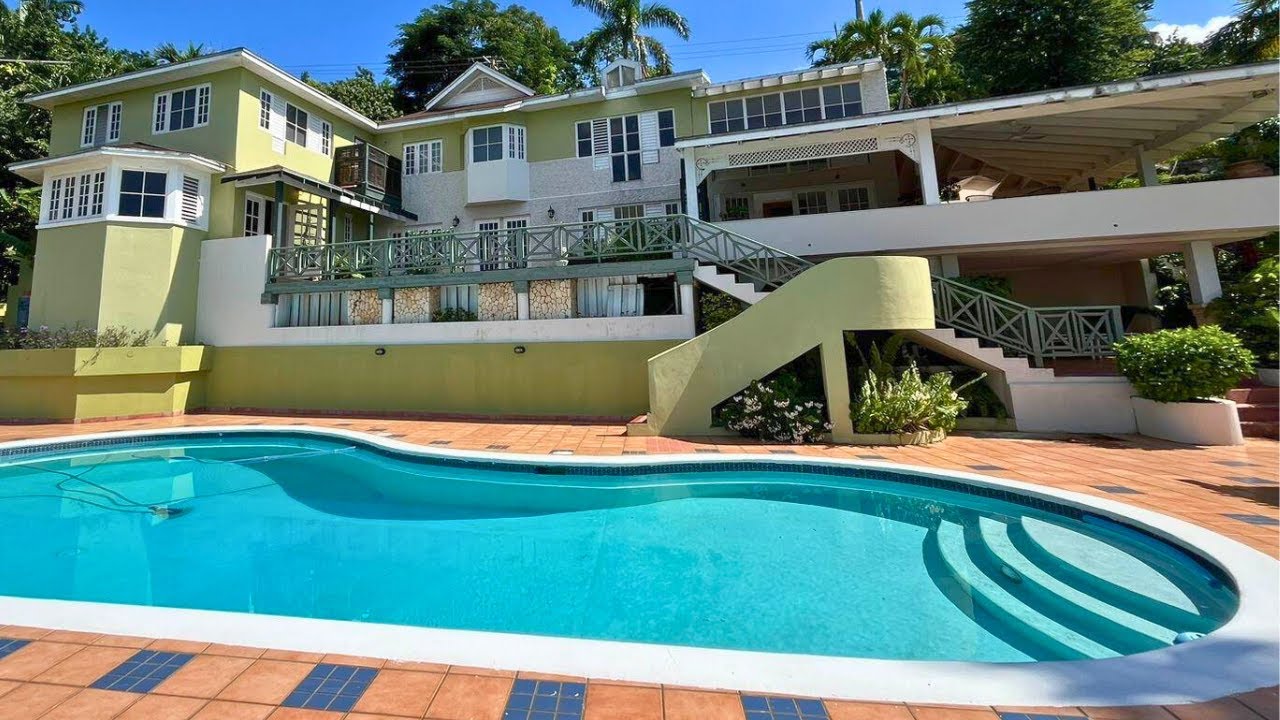 Beautiful 3 Bedroom 3 Bathroom House At Hermitage Dam Road, Stony Hill, St Andrew, Jamaica