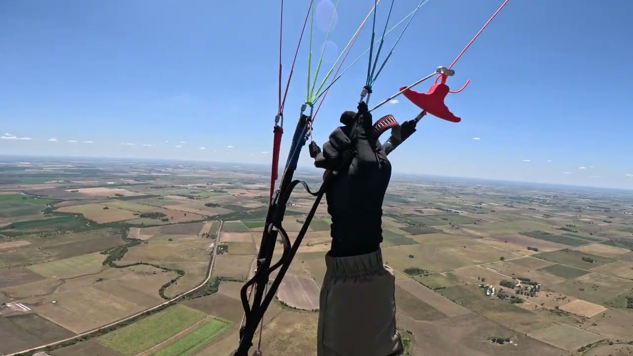 Parapente en Villa Elisa, Entre Ríos, Arg. Primer vuelo. Enero 2026