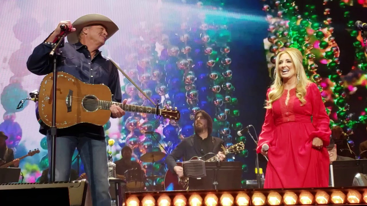 Alan Jackson and Lee Ann Womack  - Louisiana Woman, Mississippi Man (4/1/2019) Nashville,  TN