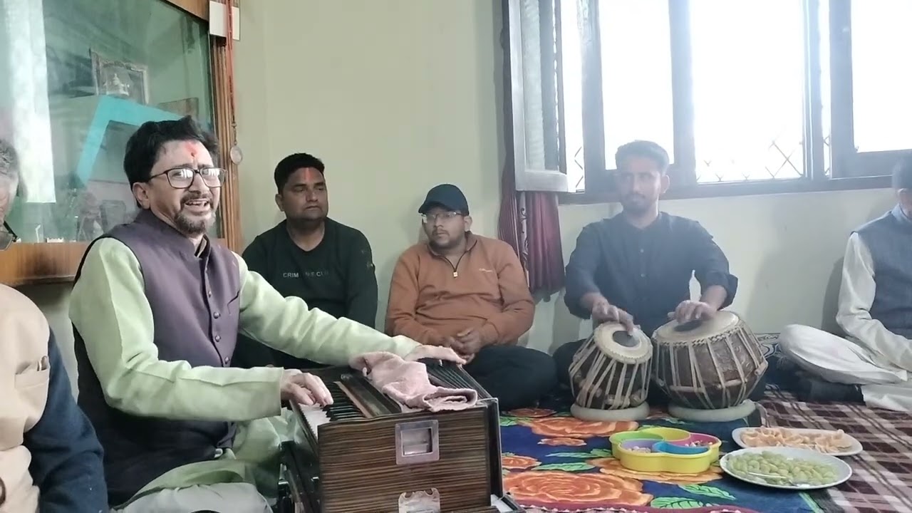 ऐसे रंग ढंग कैसे बचेगी हो लाज।। चन्द्र शेखर भट्ट जी द्वारा प्रस्तुति तबला संगत जयेश भाई।।