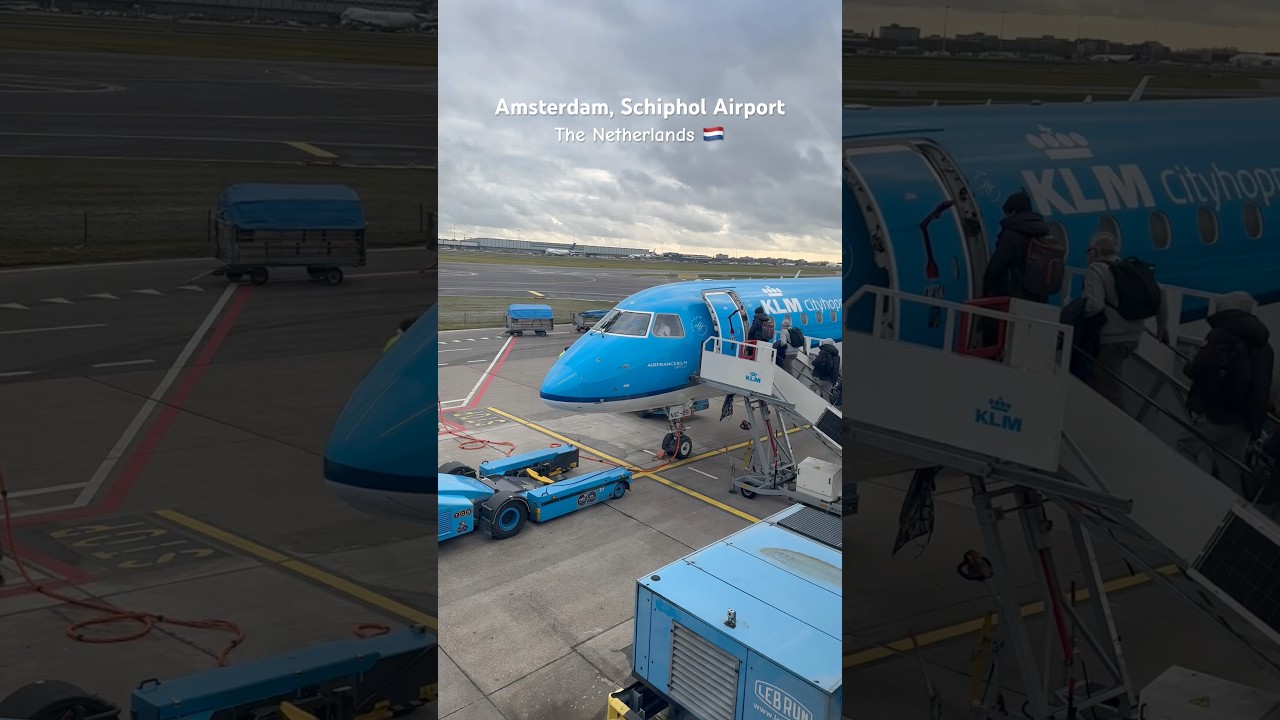 Getting aboard the #KLM #cityhopper in #Amsterdam #Schiphol #airport (AMS) in the #Netherlands 🇳🇱