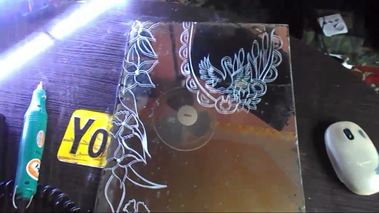 ГРАВИРОВКА НА СТАРОМ ЗЕРКАЛЕ,ЦВЕТЫ ЛЕБЕДЬ