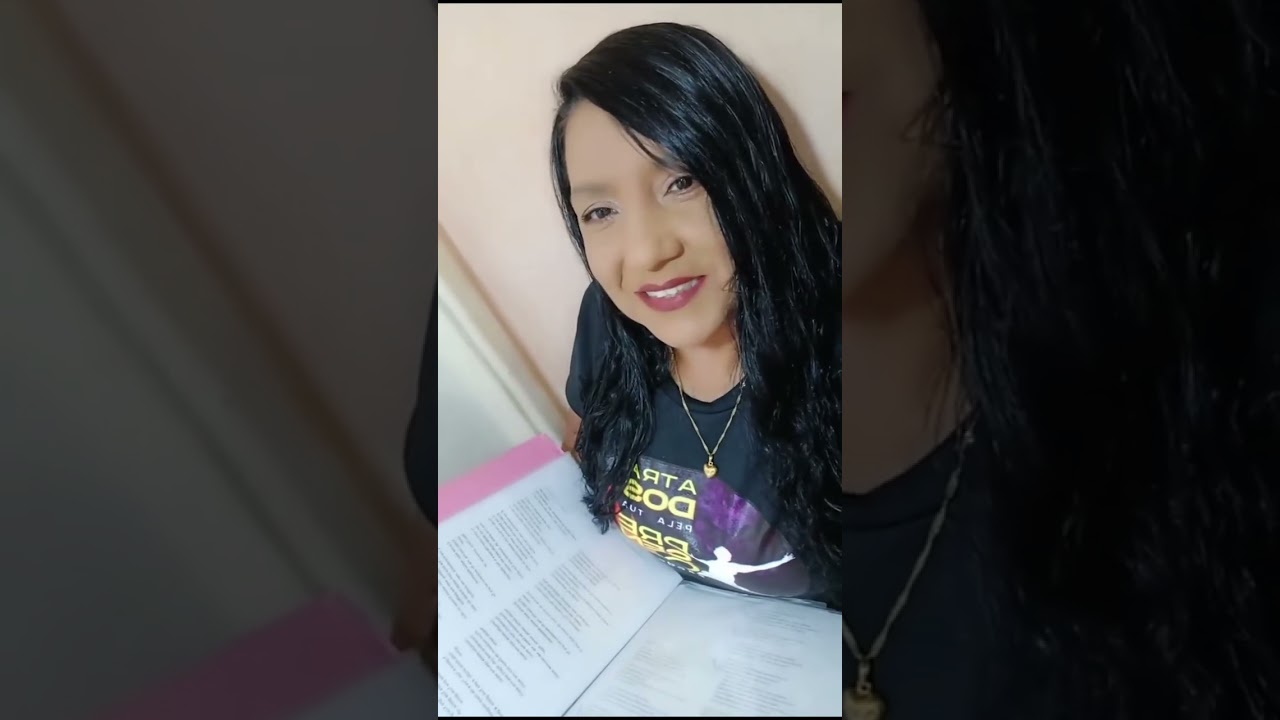 Eliana Fernandes pregando a santa palavra de Deus anunciando o evangelho da salvação 🕋 