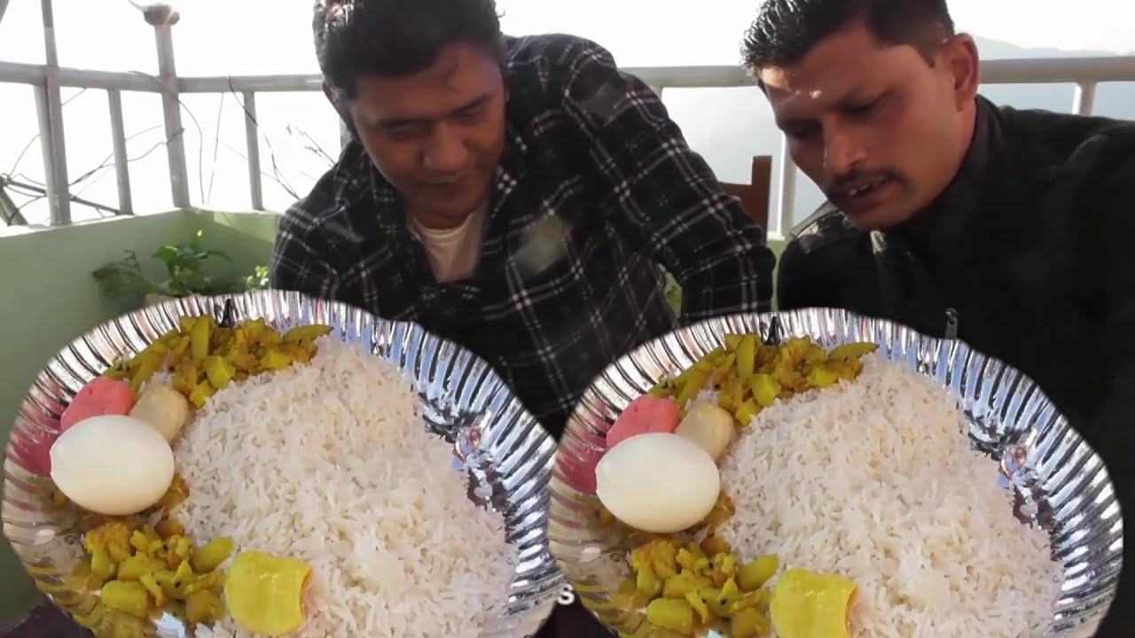 Eating Show in Sikkim Gangtok ( Rice with Boil Egg - Dal & Cabbage ) | Heavy  Cold Shiny Day