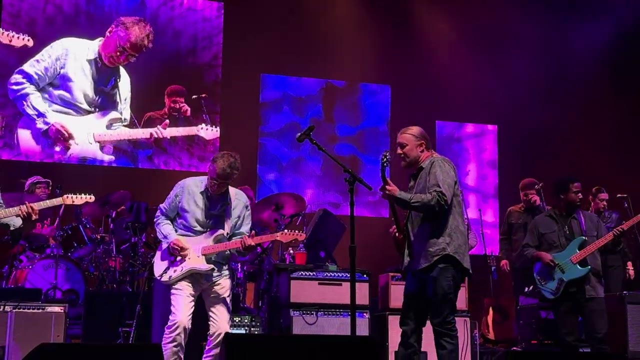 Tedeschi Trucks Band w/ Steve Winwood 9/12/25 “Sly Medley” in Bridgeport,CT