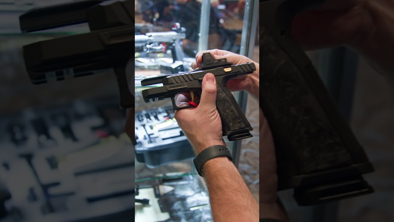 The Weirdest Gun at Shot Show | Alien Remus