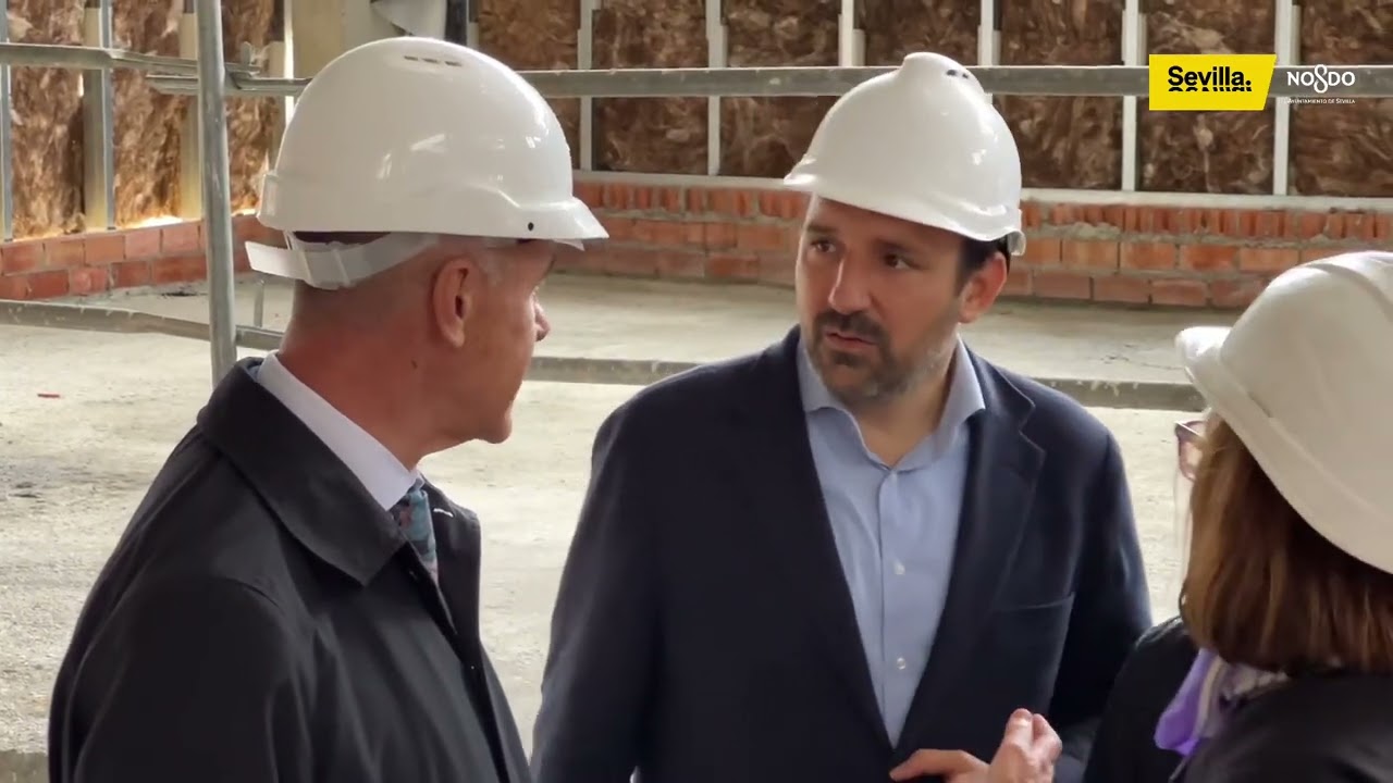 Visita a las obras del nuevo centro c&iacute;vico de Sevilla Este