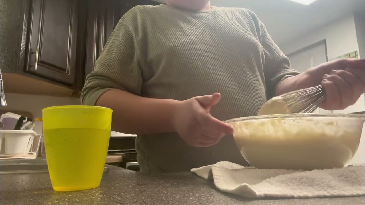 Making Pancakes (sorry for the sounds)(recipe in description!)
