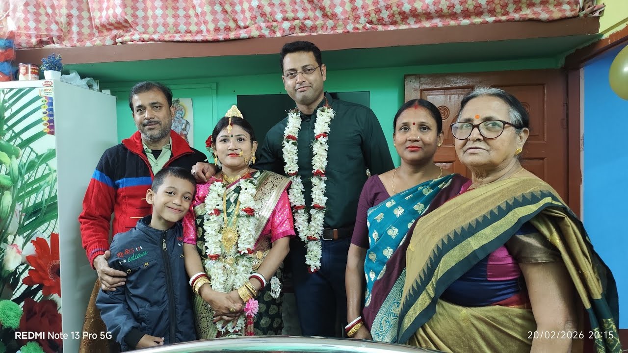 বাড়িতে ছোট করে প্রথম বিবাহ বার্ষিকী উদযাপন। 1st marriage anniversary celebration at home.
