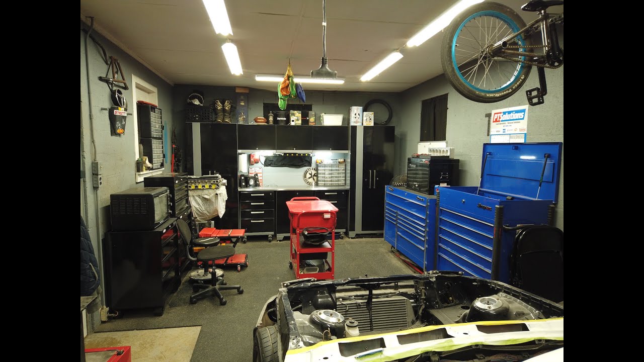 Small home shop tour (packed with stuff)