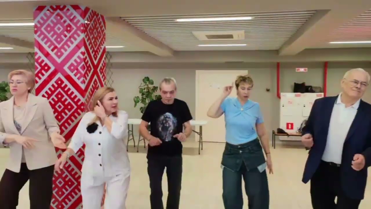 14 февраля. Ночь играет....