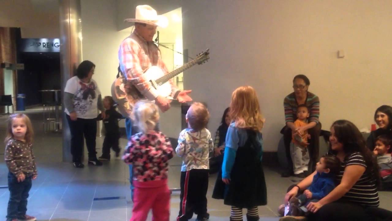 Helping Kidsinger Jim