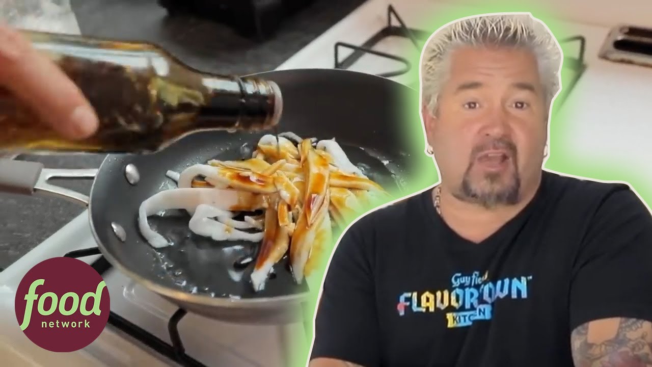 “This Is Next Level Stuff!” Guy Tries Coconut Noodles & Vegan ‘Oysters’ | Guy Hawaiian Style