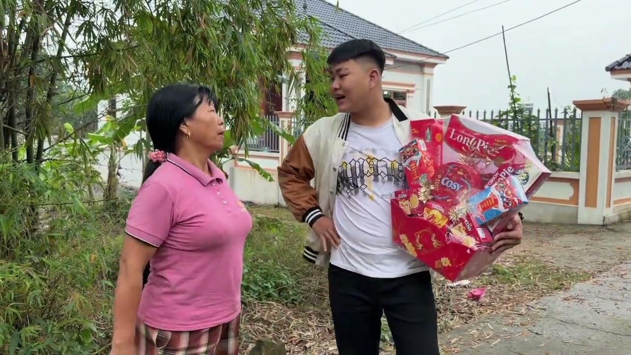 Duy Bệnh Công Việc Giờ Sang Chơi Bà Cháu Hảo Thì Gặp Mụ Liên 