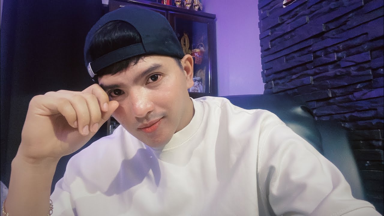 Mygz Molino is live!