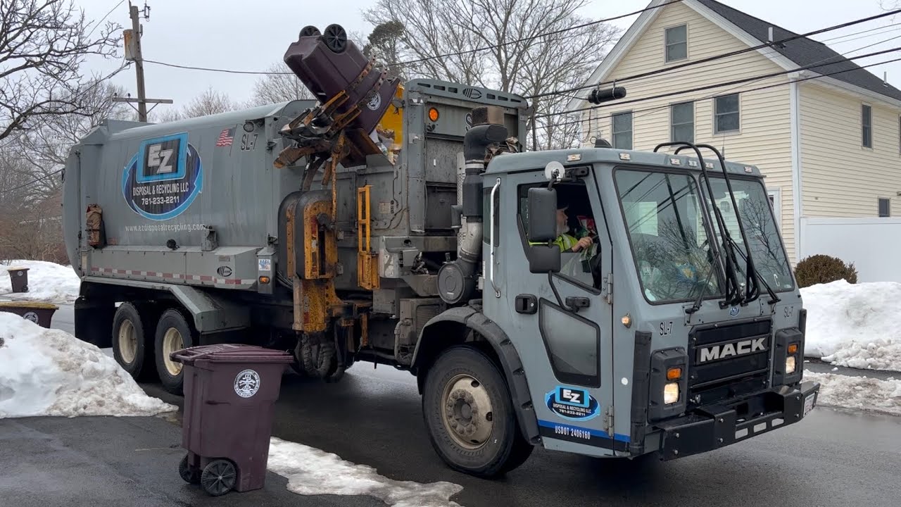 EZ Disposal Mack LR Labrie MSL + Automizer
