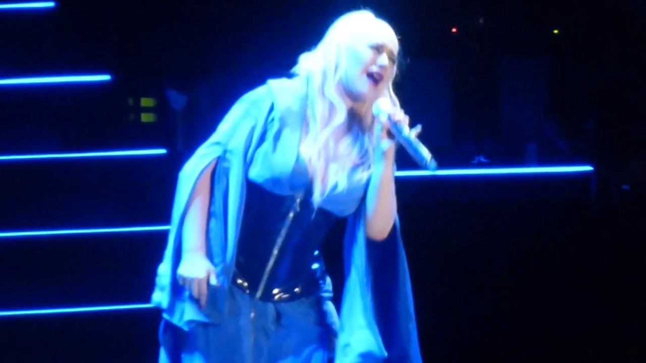 Christina Aguilera. Paris /Accorhotels arena. 04/07/2019 
