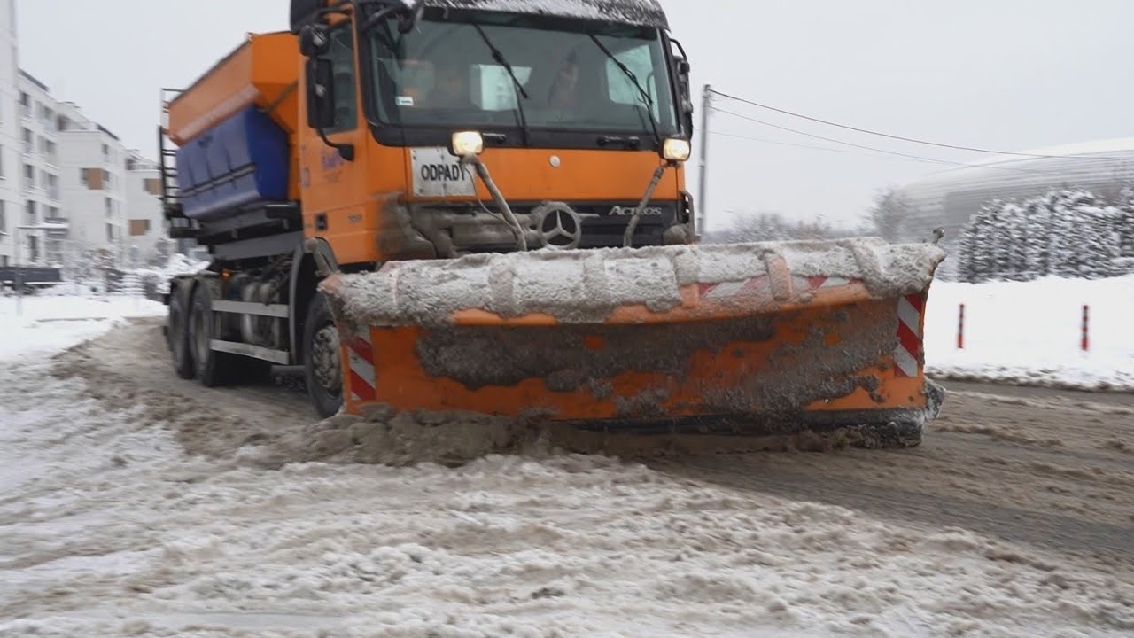 Zimowe utrzymanie ulic i chodników