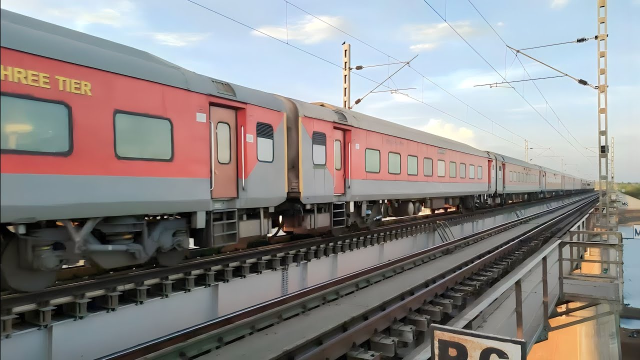 yesvantpur howrah express |yesvantpur railway station