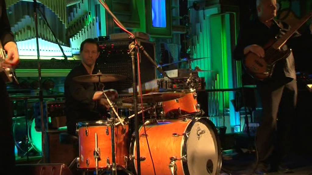 DANSTENT KLESSENS ORGEL DE CAP EN PRINS JUNIOR BAND