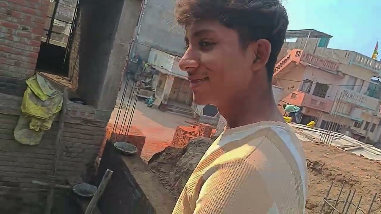 Finally Merapahle blockmein aapka Maine main dikhane wala hun ki ek majdur ki jindagi kaisi hoti hai