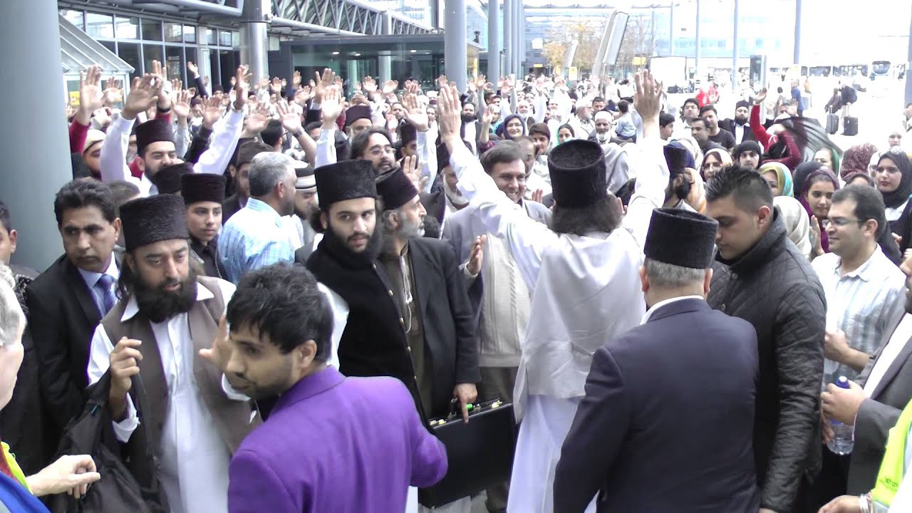 Our Beloved Shayukh of Eidgah Sharif Departing to Pakistan from Heathrow Airport London