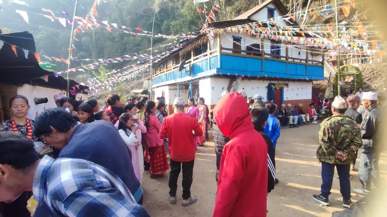 Jaile ko ramailo sathi vai sanga voj mai moj || with guys attending merrage 