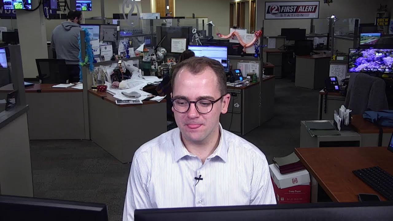 SMALL TOWNS BREAK DOWN