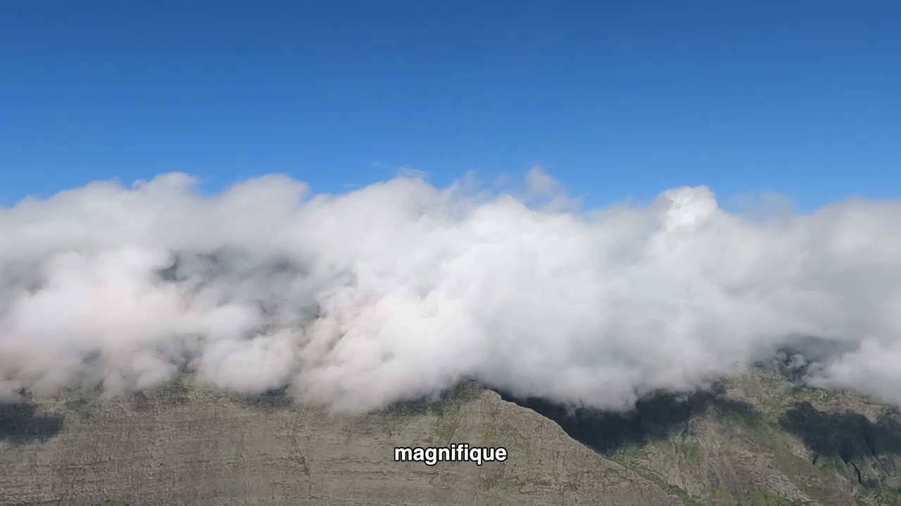Ile de la REUNION vu du ciel