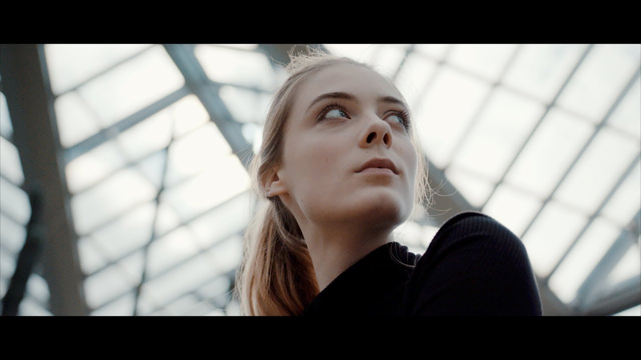 Canon C200 + Sigma 18-35 + Canon 24-70 F4 Test Shots (Cinema Raw Light)