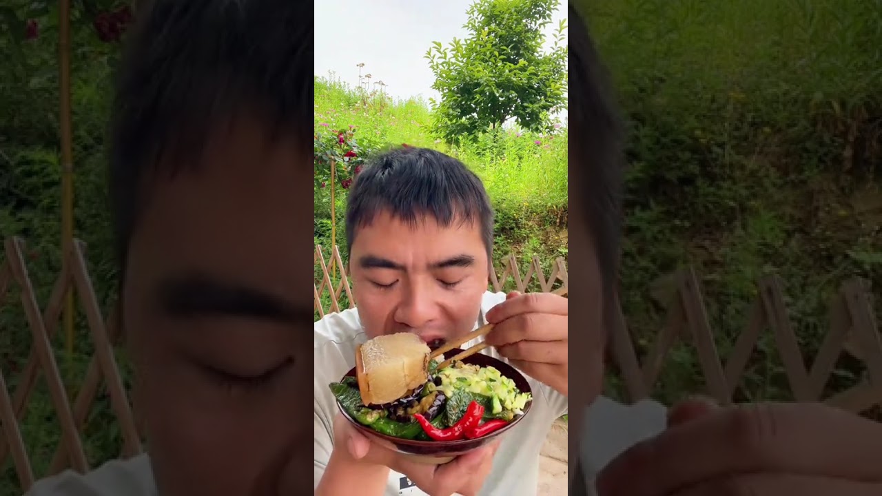 兄弟姐妹们 吃饭了哦 今天吃腊肉 简简单单又是一餐 #抖音美食推荐官 #美食 #普通的饭菜都是家的味道 @DOU+小助手