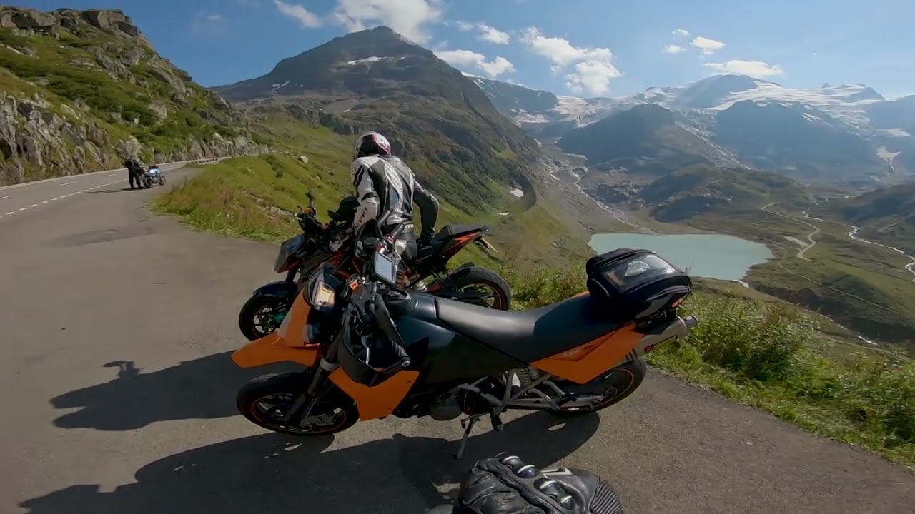 KTM 950 Supermoto - Switserland & Italy