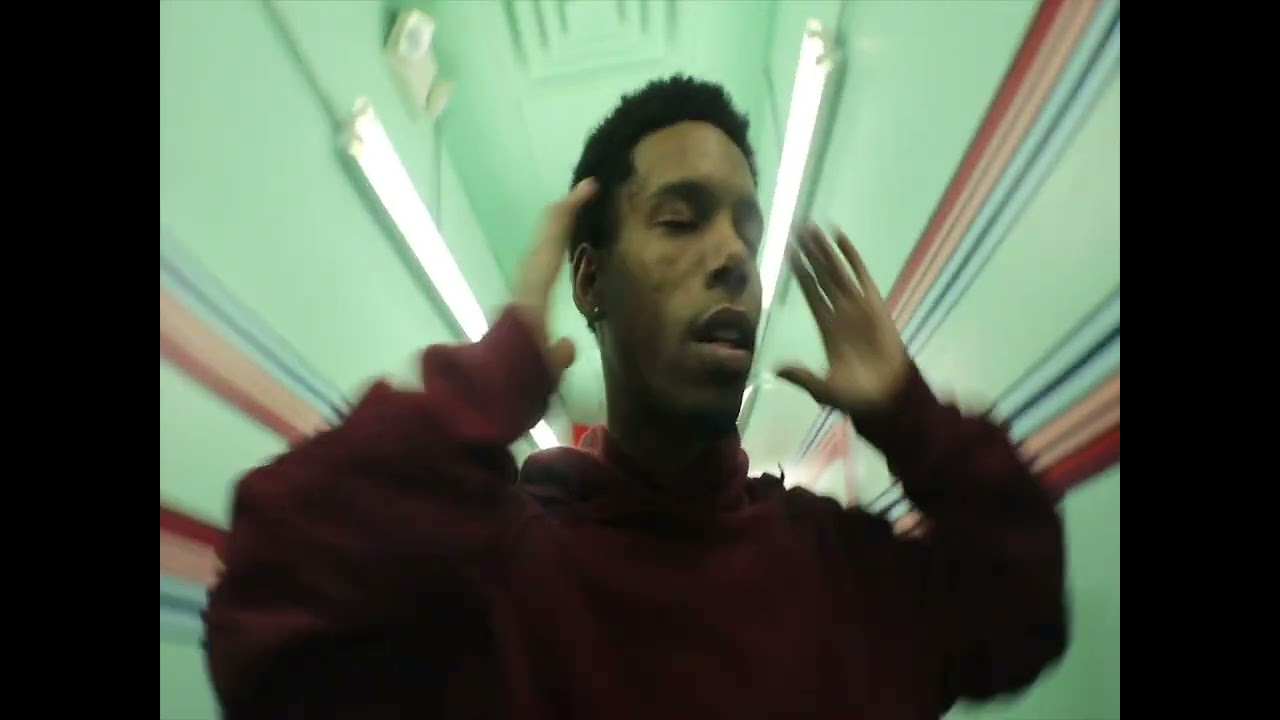 Beezyb - Running in Circles (Official video)