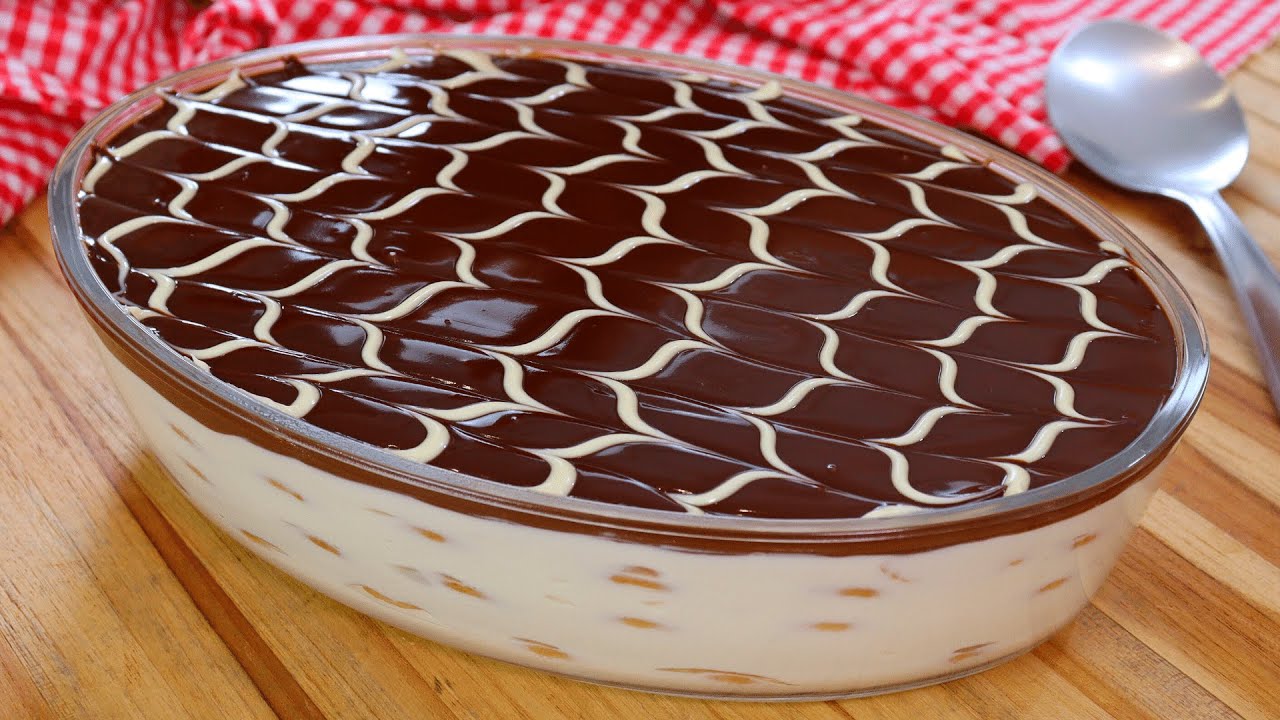 TORTA ALEMÃ FÁCIL NA TRAVESSA | CREME COM 2 INGREDIENTES