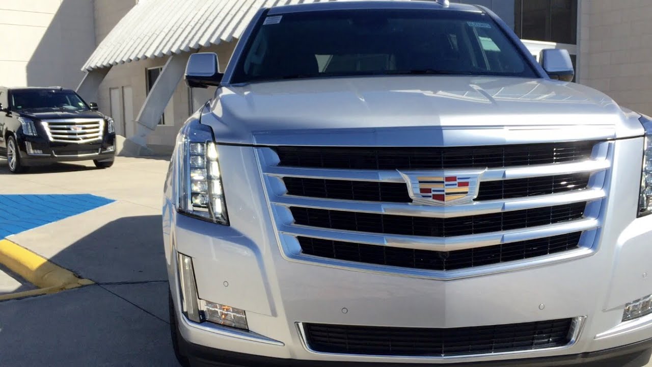 2016 Cadillac Escalade SUV /Full Review / Exhaust /Start Up