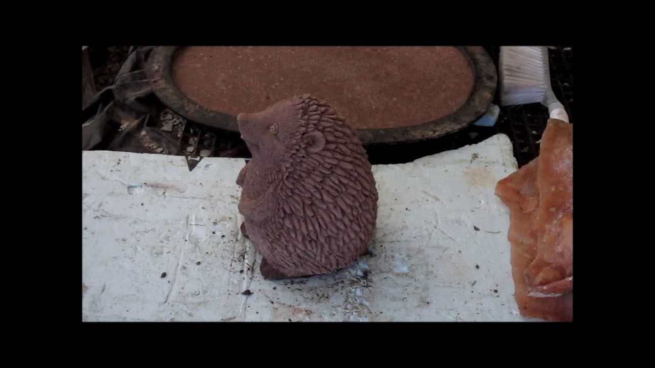 diymolds.com - Iron Oxide concrete Casting Latex Mold - Demold Hedgehog