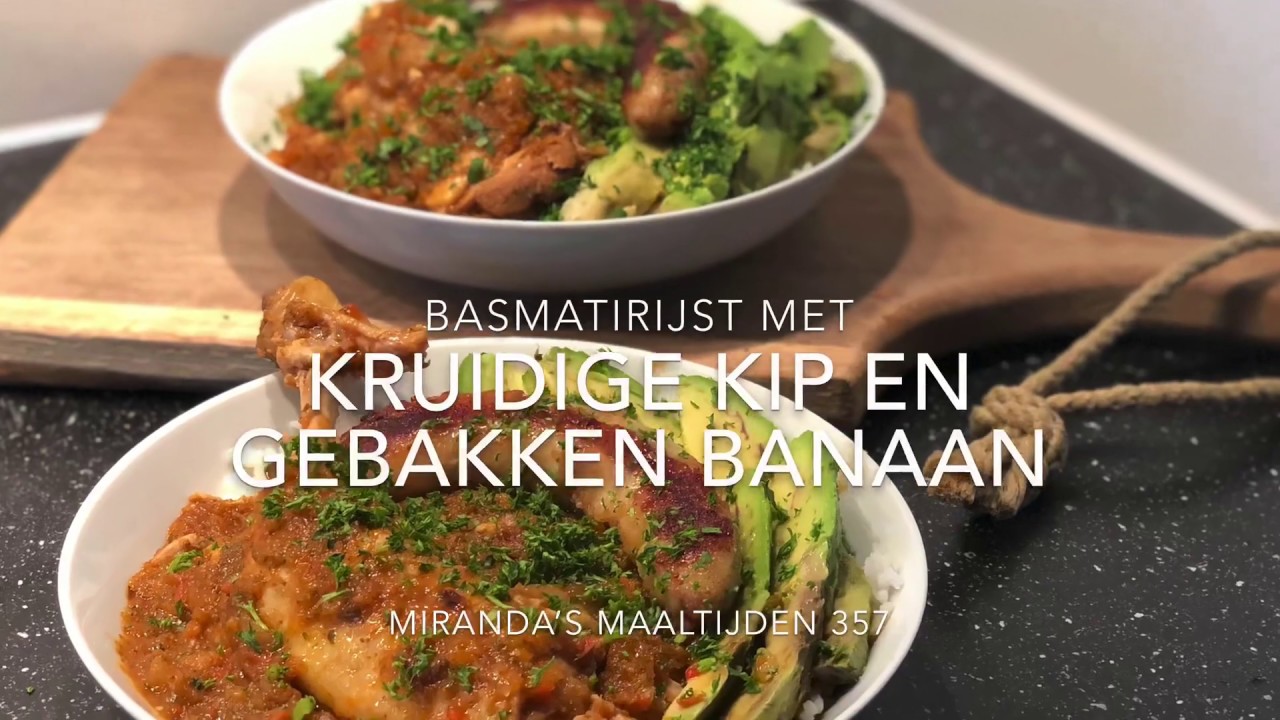 Basmatirijst met kruidige kip en gebakken banaan