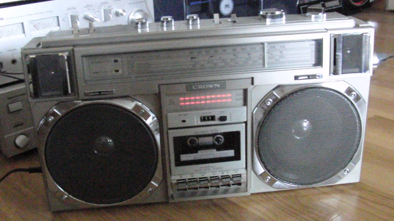 Crown CSC-950L Monster Sound Boombox Ghettoblaster