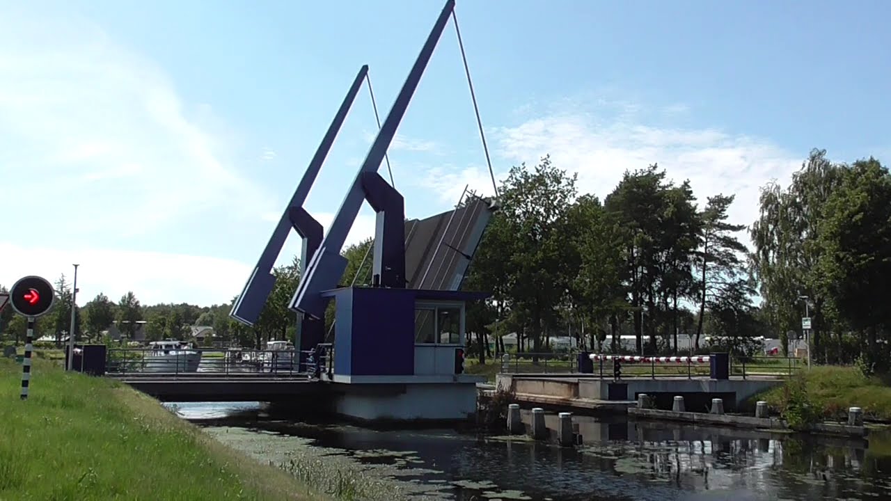Brugopening Brug Asserwijk Assen Ophaalbrug Drawbridge/ Pont Levis/ Klappbrücke