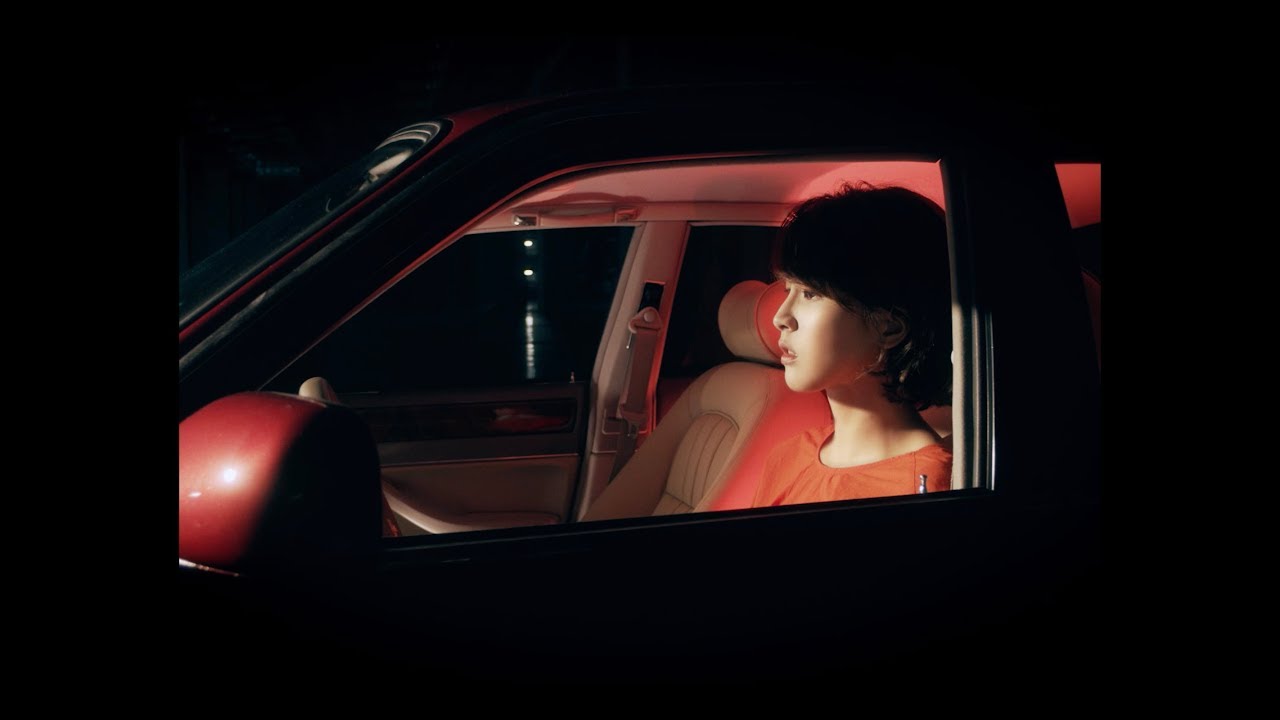 曾沛慈 Pets Tseng《我在你家樓下等你 Waiting For》Official Music Video