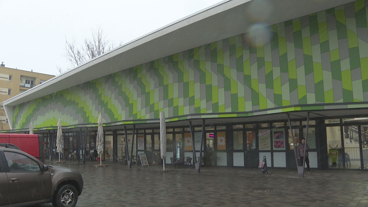 Születésnapos a győri vásárcsarnok