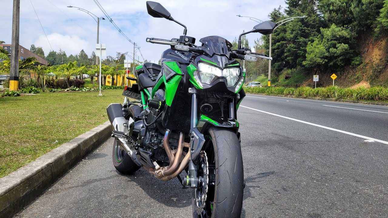 Kawasaki Z900 una BESTIA muy SALVAJE 🔥🔥🔥Prueba de Manejo