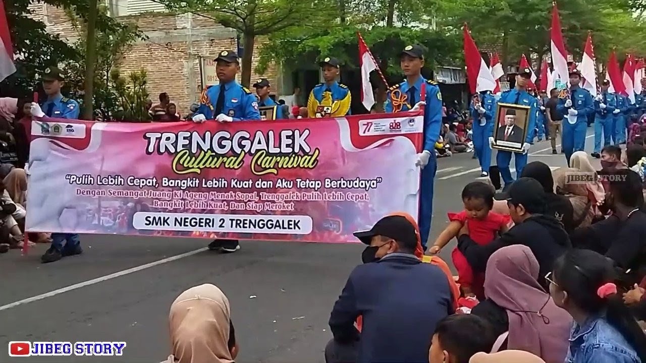 PAWAI KARNAVAL TRENGGALEK, SMA/SMK