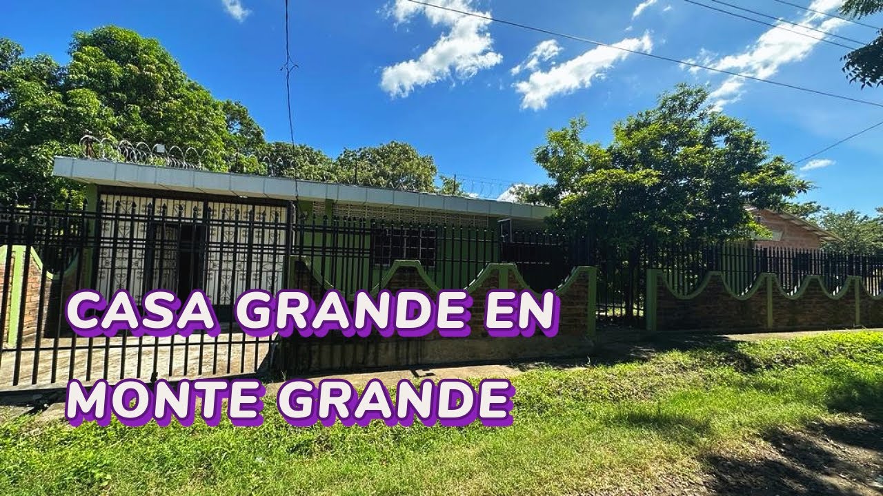 Se Vende Casa Grande en Monte Grande con patio agua y luz $160,000 Tel +503 7299-8557