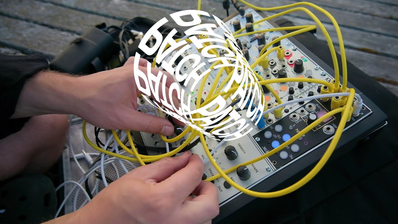 PATCH 5 - Modular Synth outdoor