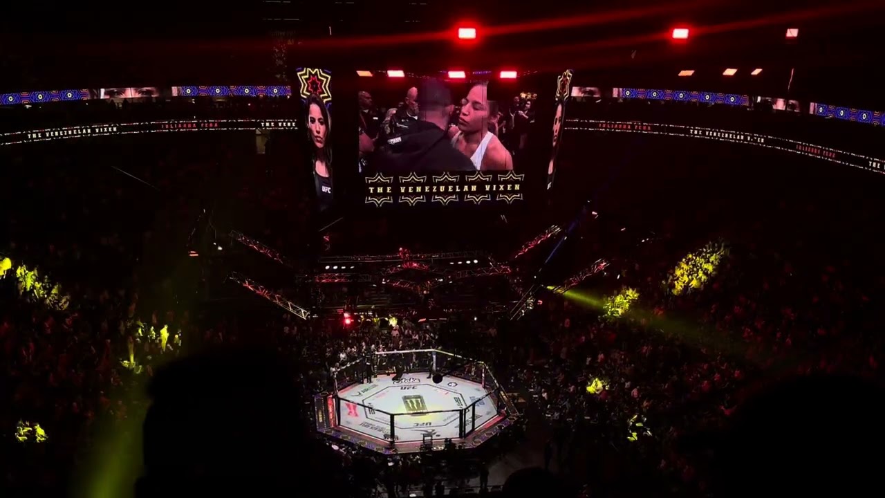 Julianna “The Venezuela Vixen” Pena Walkout UFC 307