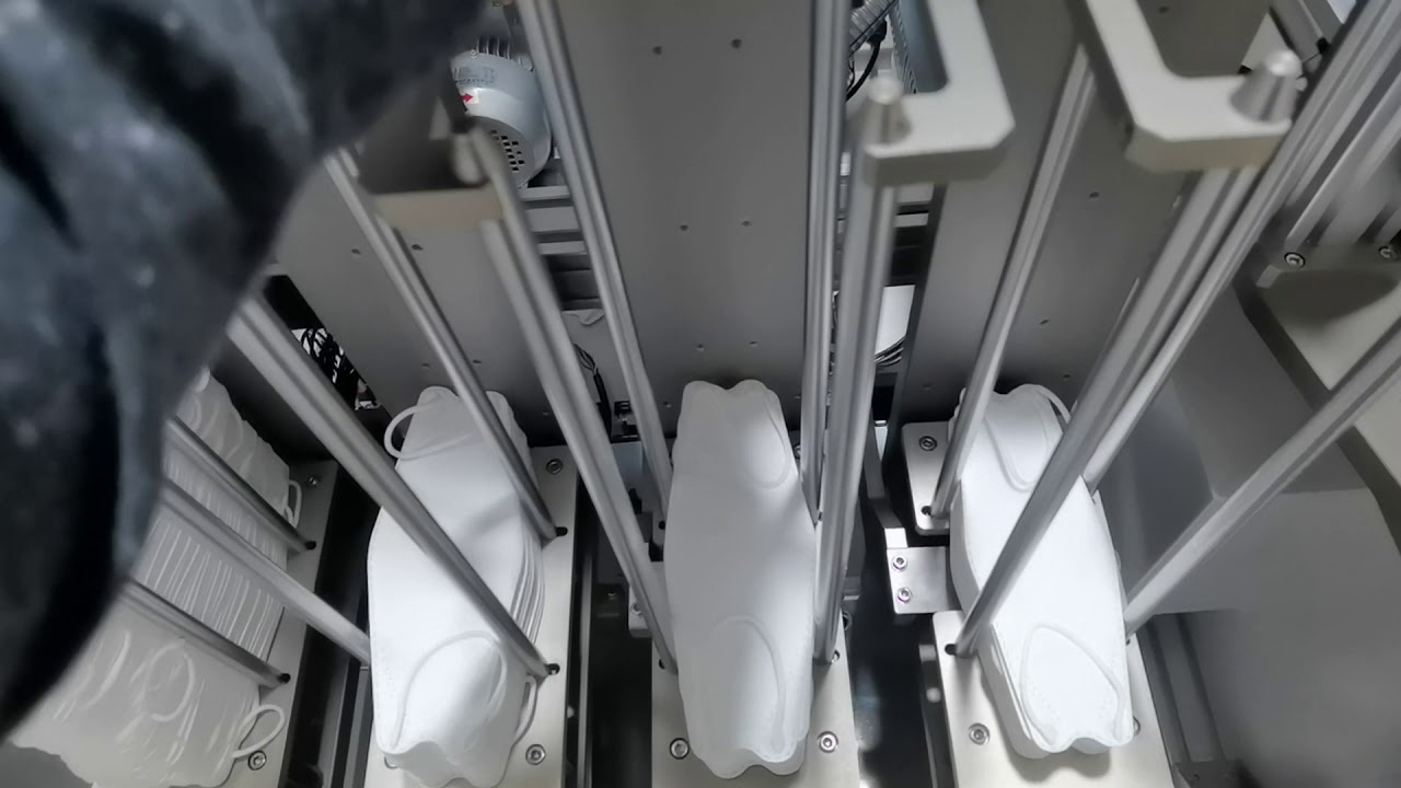 high speed KF94 fish mask packing machine 80-100pcs per min